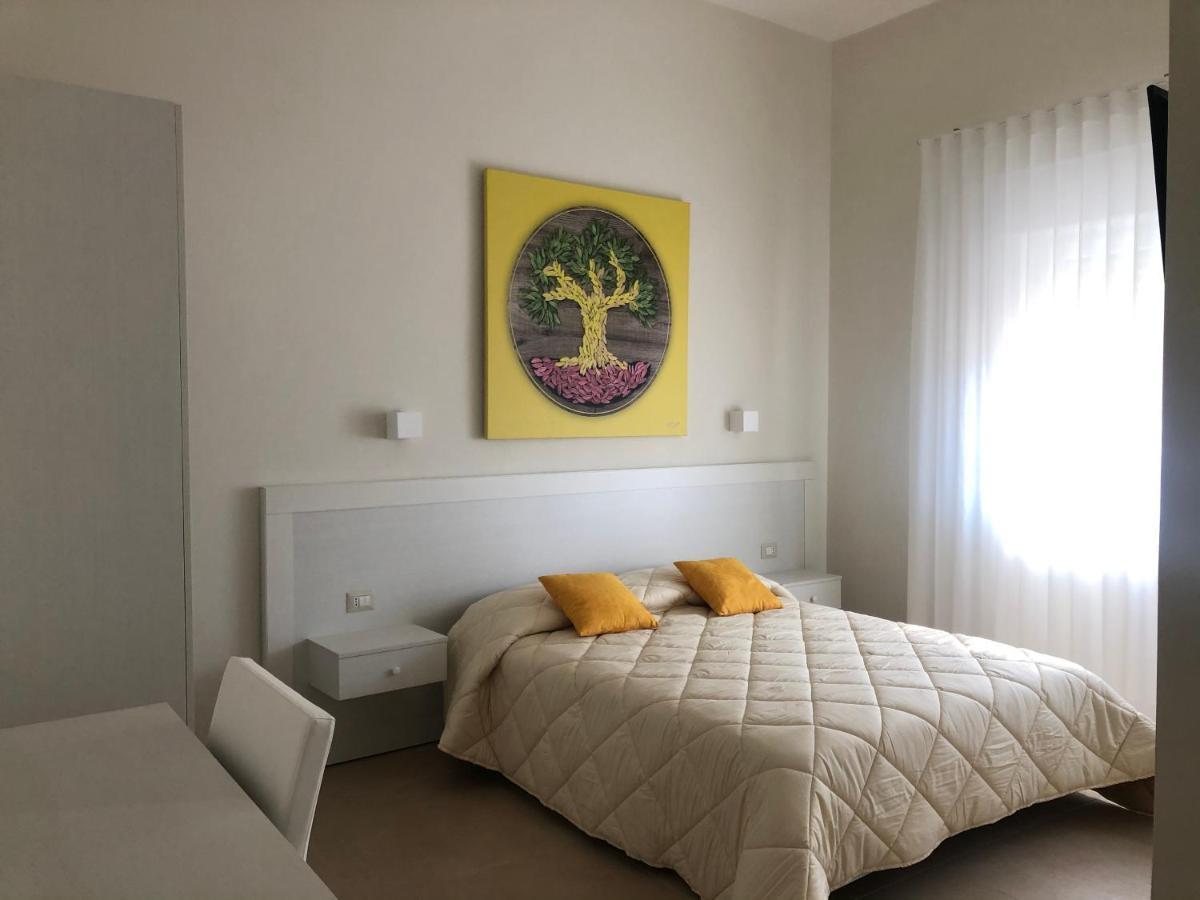 Paleat-Manduria Bed & Breakfast Екстериор снимка